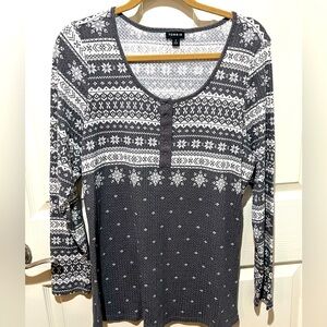 Torrid thermal winter-themed shirt